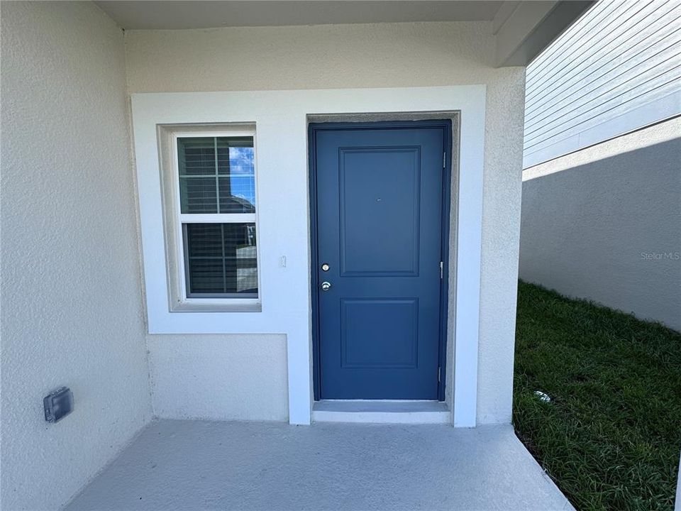 For Rent: $1,995 (4 beds, 2 baths, 1879 Square Feet)