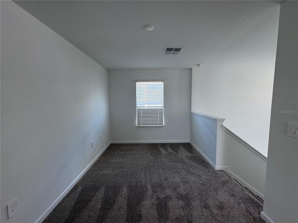 For Rent: $1,995 (4 beds, 2 baths, 1879 Square Feet)