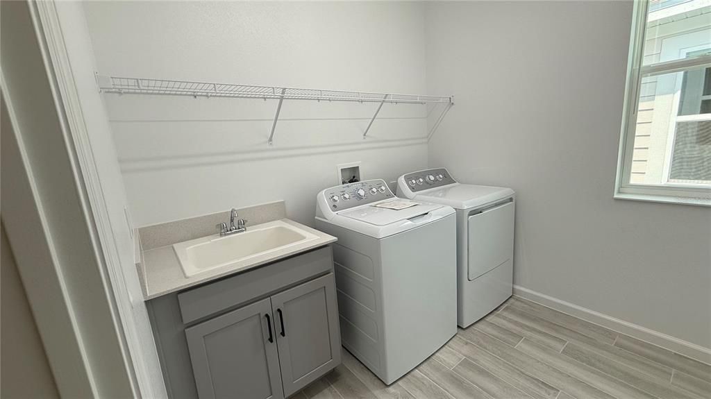 В аренду: $3,400 (3 спален, 2 ванн, 2195 Квадратных фут)