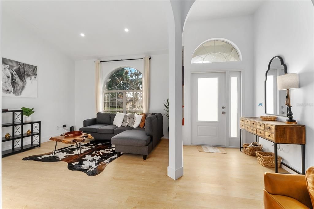 En Renta: $6,500 (3 camas, 2 baños, 1709 Pies cuadrados)