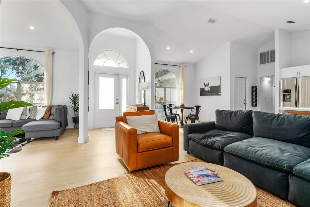 En Renta: $6,500 (3 camas, 2 baños, 1709 Pies cuadrados)