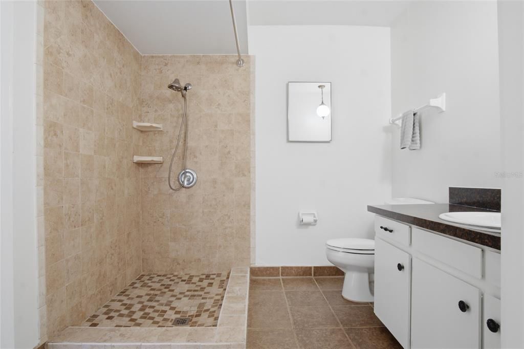 На продажу: $360,000 (3 спален, 2 ванн, 1529 Квадратных фут)