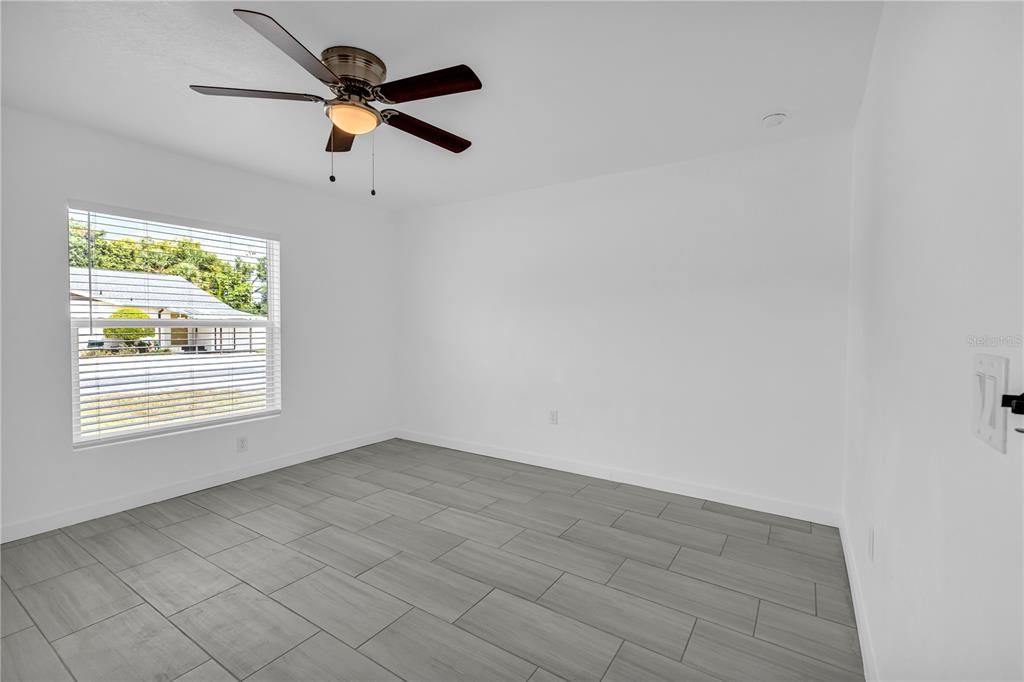 En Venta: $318,500 (3 camas, 2 baños, 1232 Pies cuadrados)