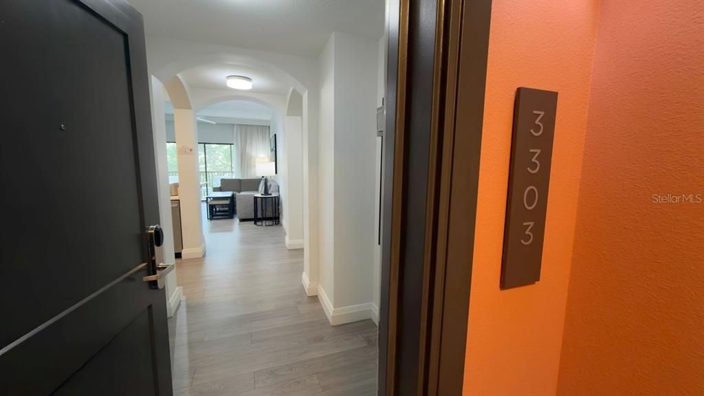 На продажу: $215,000 (2 спален, 2 ванн, 1265 Квадратных фут)
