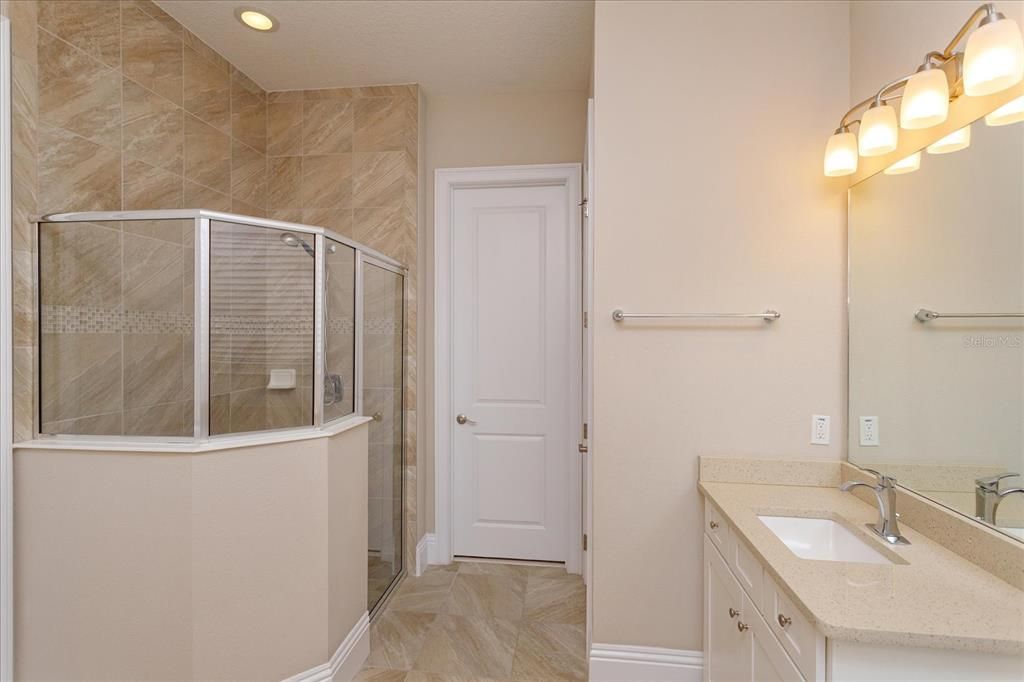 В аренду: $3,950 (4 спален, 2 ванн, 2370 Квадратных фут)