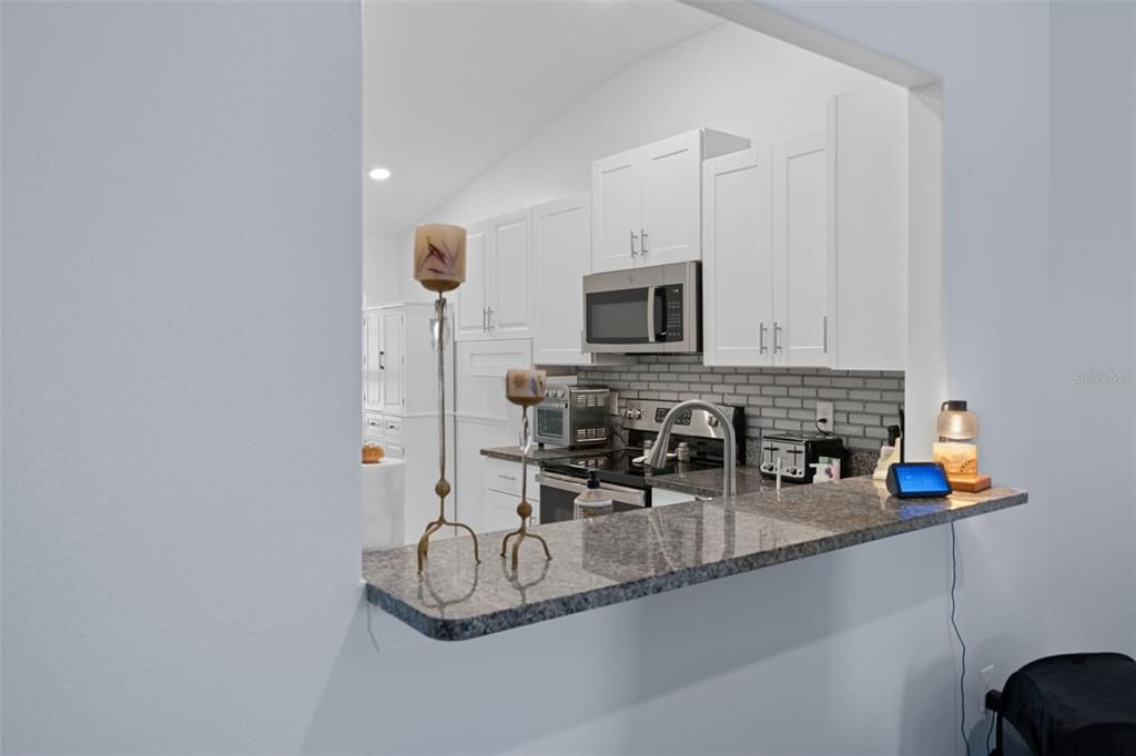 For Sale: $245,990 (3 beds, 2 baths, 1337 Square Feet)
