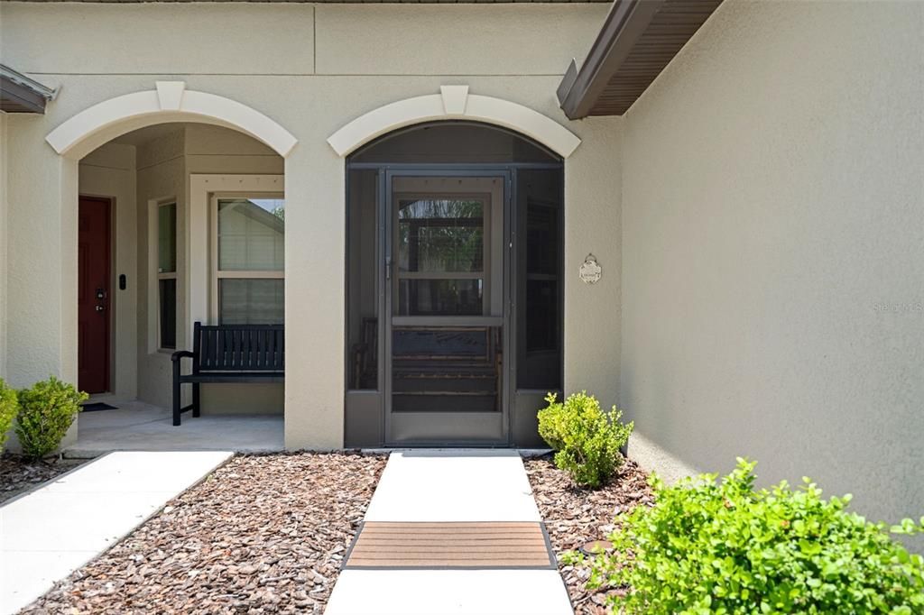 For Sale: $245,990 (3 beds, 2 baths, 1337 Square Feet)