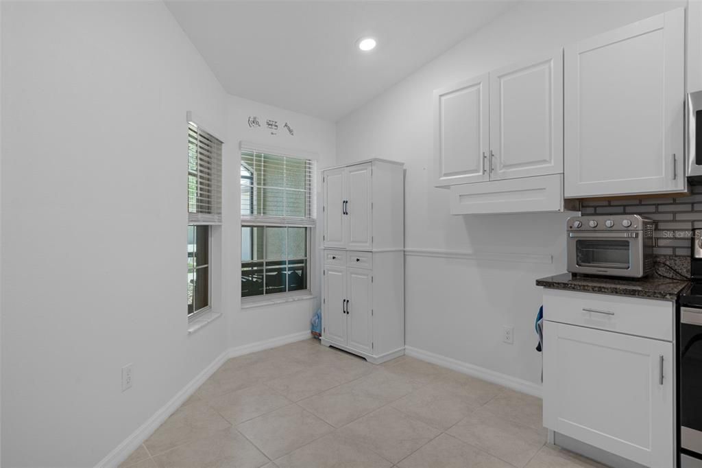For Sale: $245,990 (3 beds, 2 baths, 1337 Square Feet)
