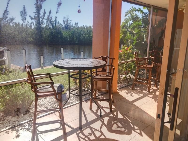 В аренду: $1,650 (2 спален, 2 ванн, 1012 Квадратных фут)