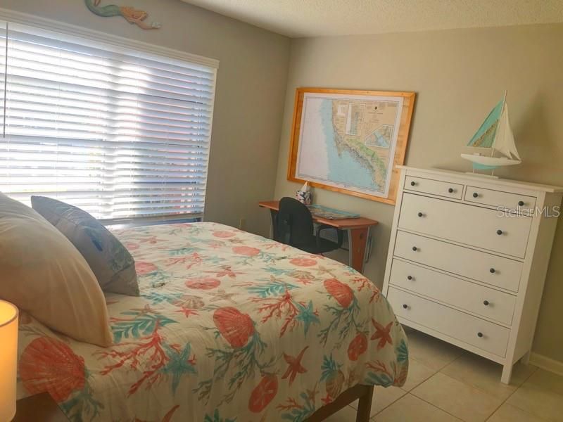 В аренду: $1,650 (2 спален, 2 ванн, 1012 Квадратных фут)