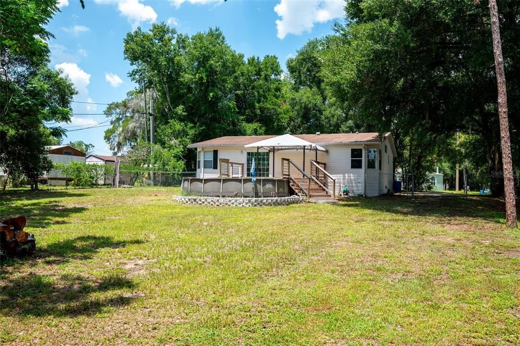 For Sale: $275,000 (3 beds, 2 baths, 1696 Square Feet)