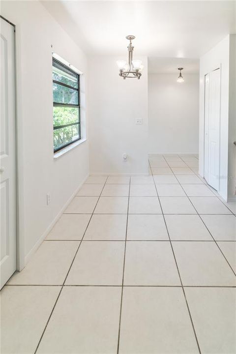For Sale: $340,000 (4 beds, 2 baths, 1371 Square Feet)
