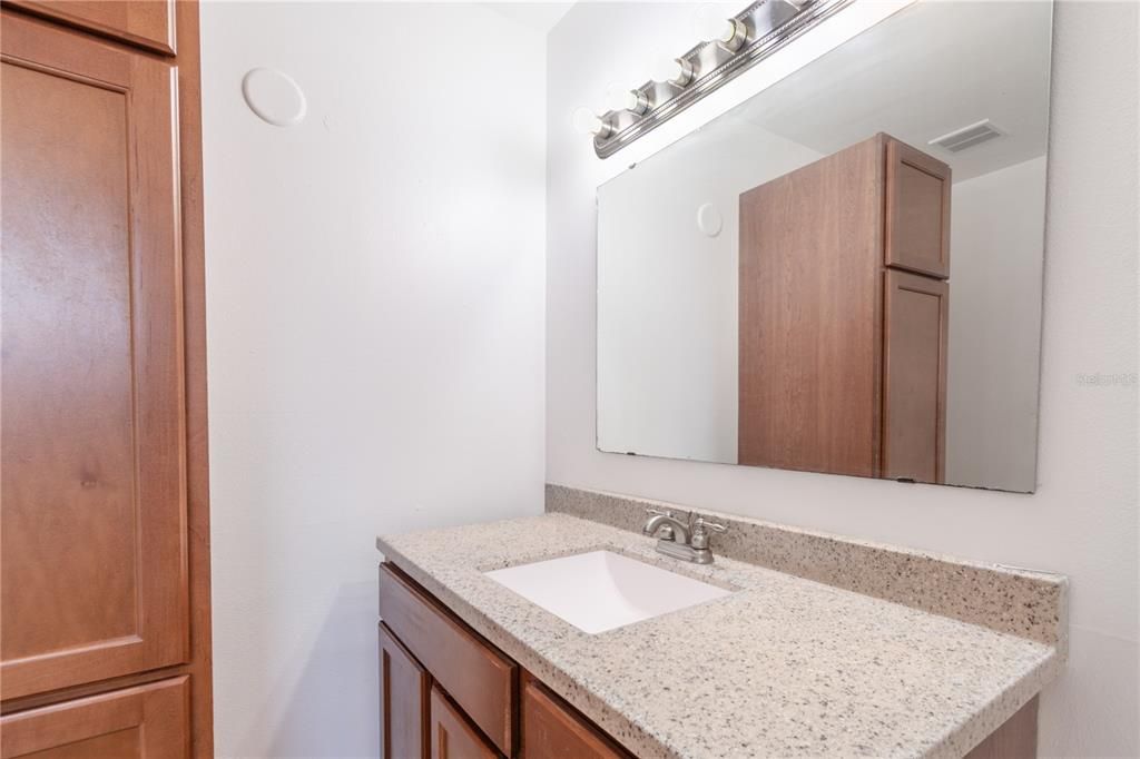 For Sale: $340,000 (4 beds, 2 baths, 1371 Square Feet)