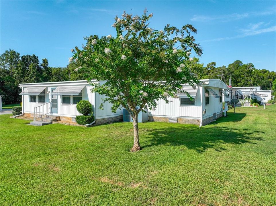For Sale: $215,000 (3 beds, 2 baths, 1530 Square Feet)