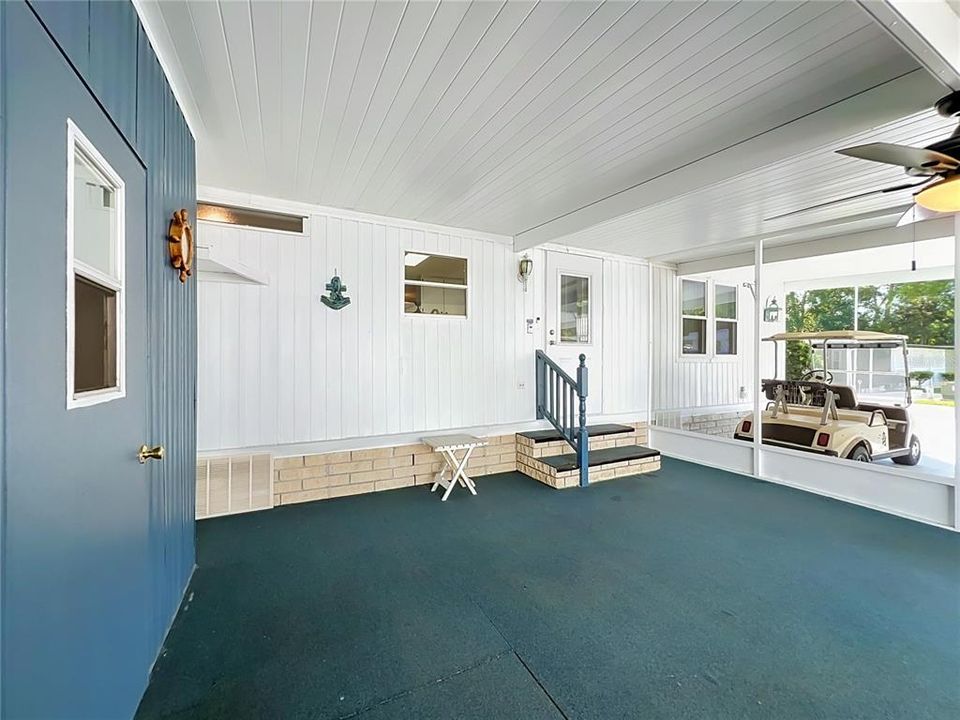 For Sale: $215,000 (3 beds, 2 baths, 1530 Square Feet)