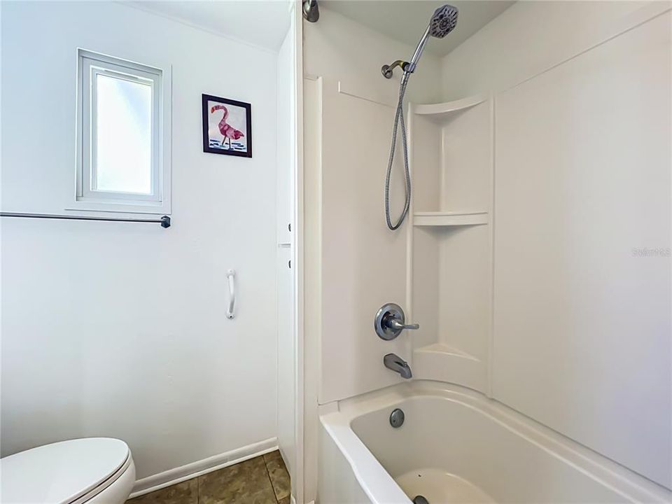 For Sale: $215,000 (3 beds, 2 baths, 1530 Square Feet)
