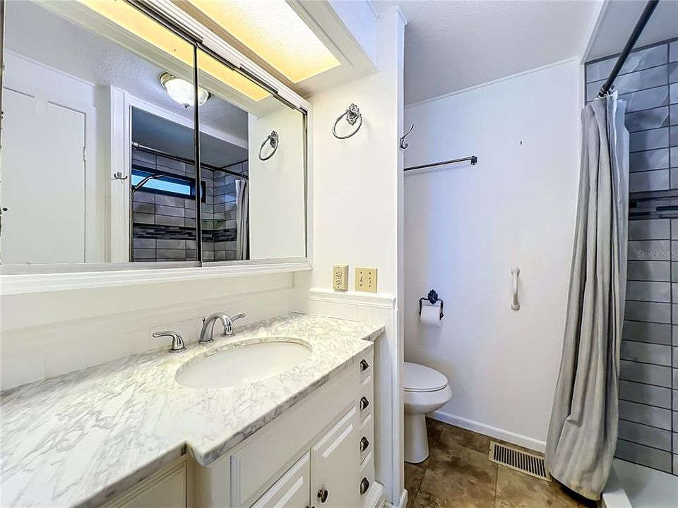 For Sale: $215,000 (3 beds, 2 baths, 1530 Square Feet)