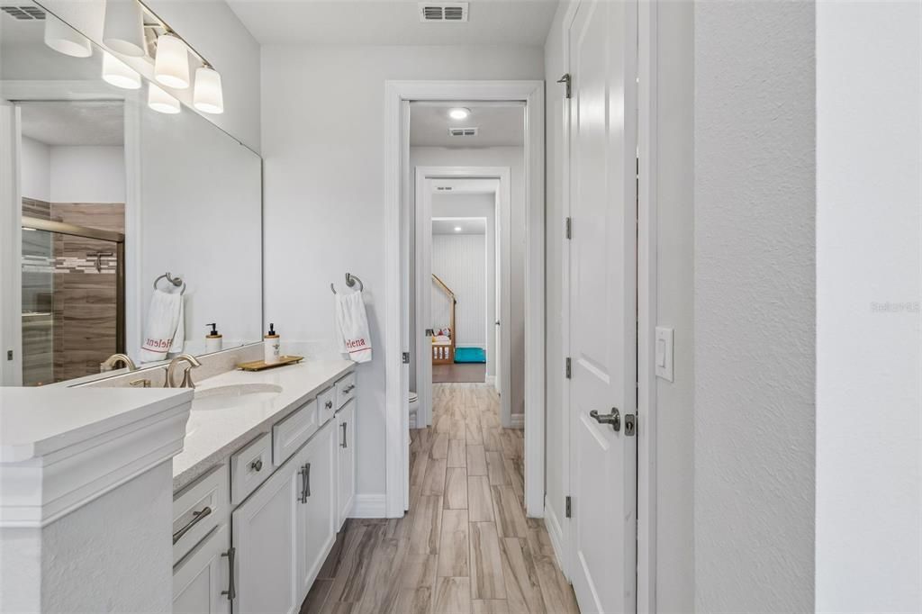 В аренду: $6,800 (4 спален, 4 ванн, 4260 Квадратных фут)