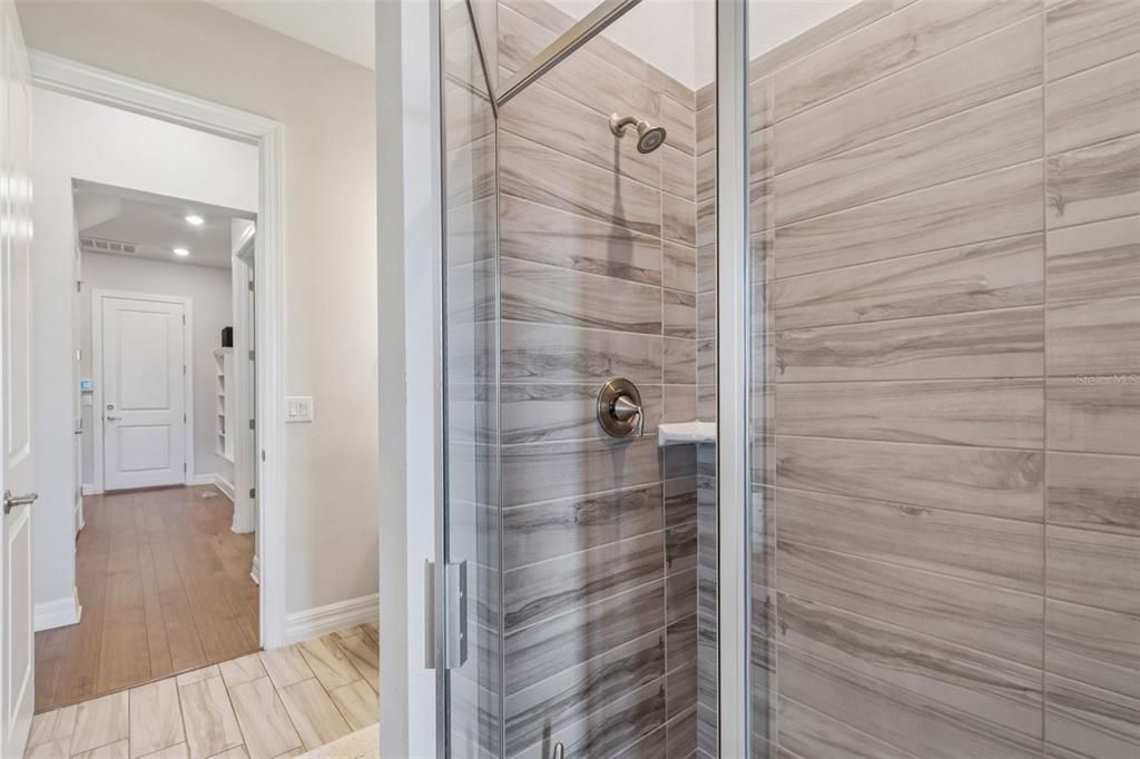 В аренду: $6,800 (4 спален, 4 ванн, 4260 Квадратных фут)