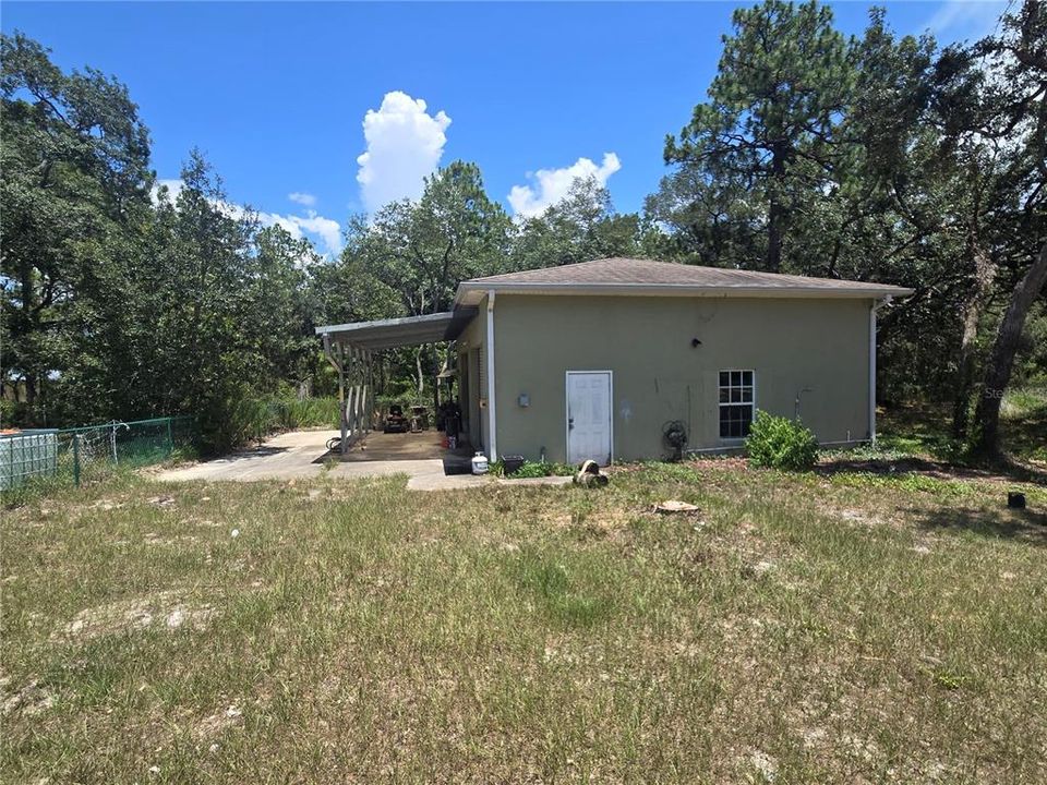 For Sale: $465,000 (3 beds, 2 baths, 1955 Square Feet)