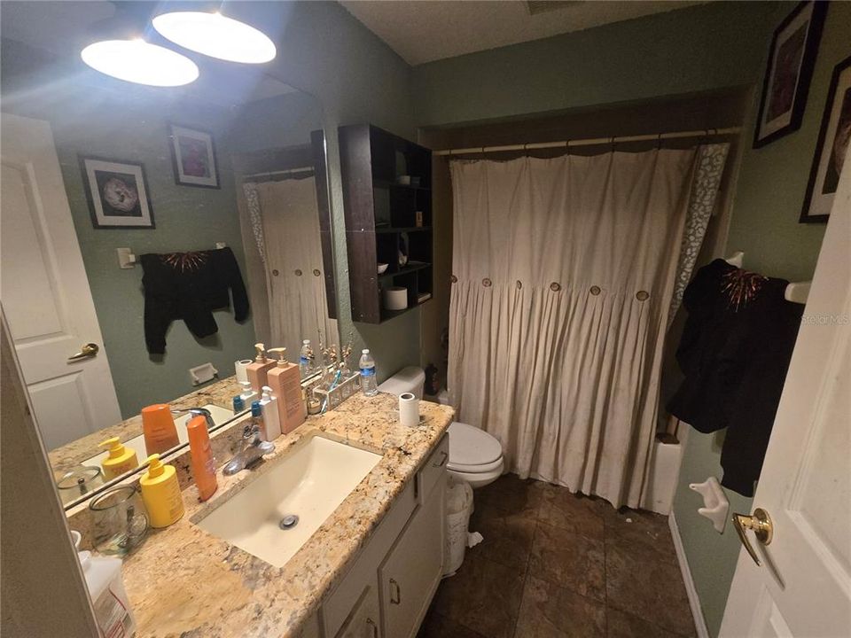 For Sale: $465,000 (3 beds, 2 baths, 1955 Square Feet)