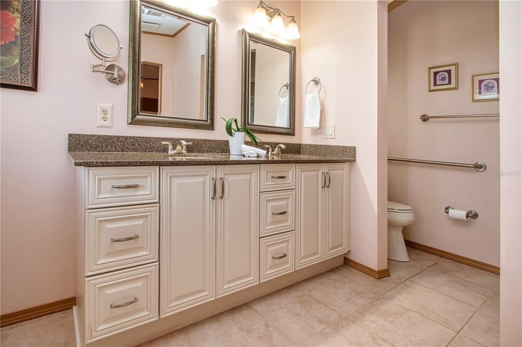 For Sale: $194,900 (3 beds, 2 baths, 1480 Square Feet)