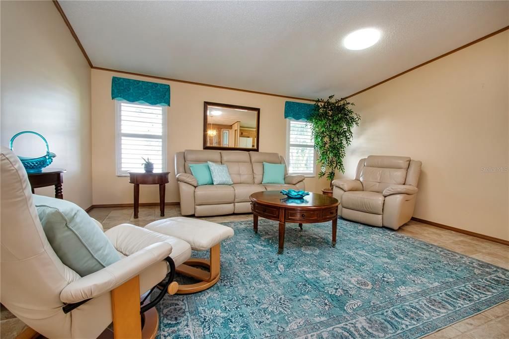 For Sale: $194,900 (3 beds, 2 baths, 1480 Square Feet)