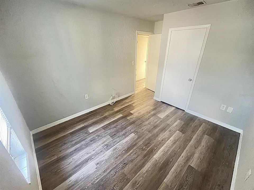 For Rent: $1,395 (2 beds, 1 baths, 700 Square Feet)