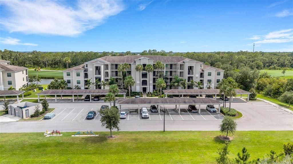 For Sale: $325,000 (2 beds, 2 baths, 1121 Square Feet)