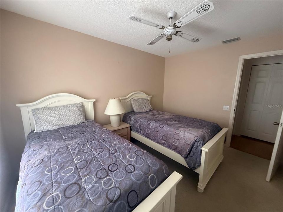 For Sale: $175,000 (2 beds, 2 baths, 1193 Square Feet)