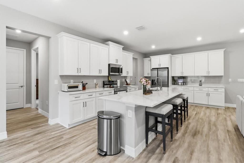 For Sale: $505,000 (4 beds, 3 baths, 2478 Square Feet)