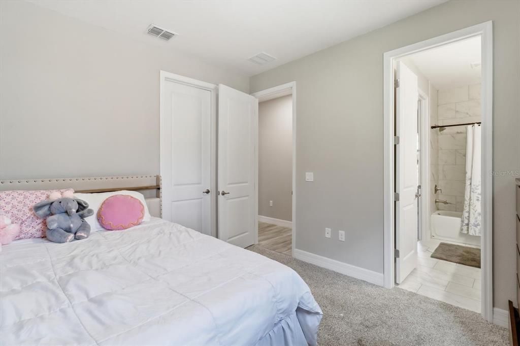 For Sale: $505,000 (4 beds, 3 baths, 2478 Square Feet)
