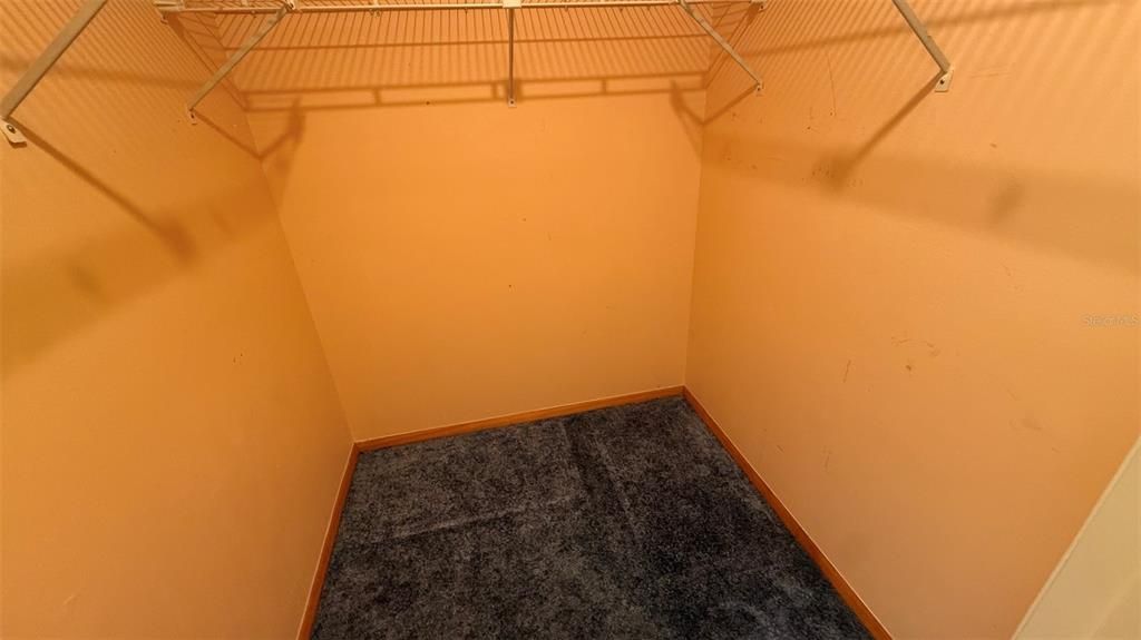 En Venta: $219,900 (3 camas, 2 baños, 1703 Pies cuadrados)