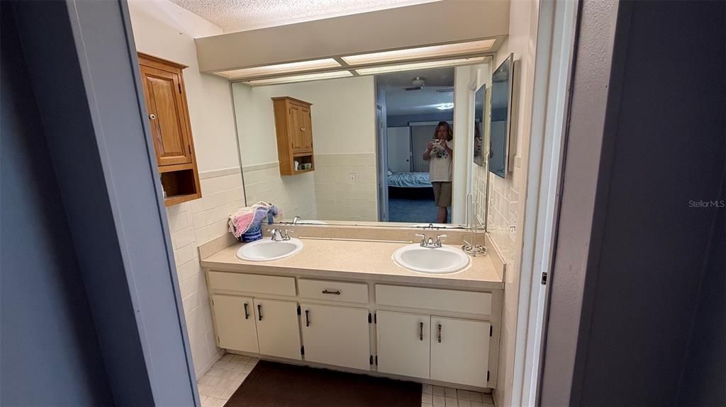 En Venta: $219,900 (3 camas, 2 baños, 1703 Pies cuadrados)