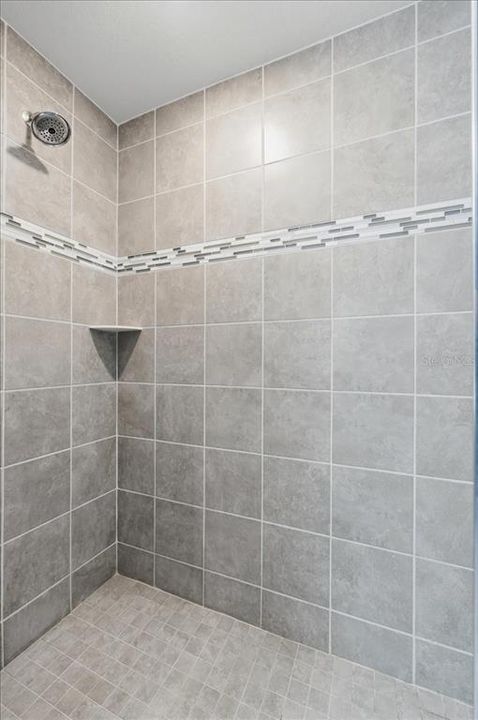 En Venta: $340,000 (3 camas, 2 baños, 1603 Pies cuadrados)