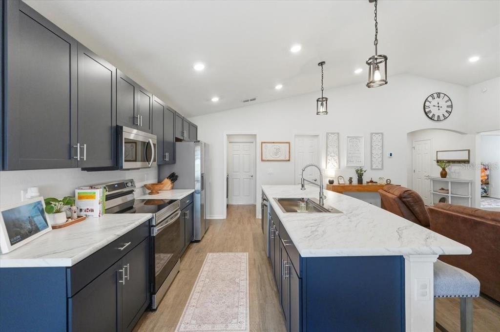 En Venta: $340,000 (3 camas, 2 baños, 1603 Pies cuadrados)