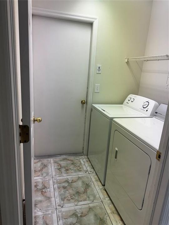 На продажу: $425,000 (3 спален, 2 ванн, 1538 Квадратных фут)
