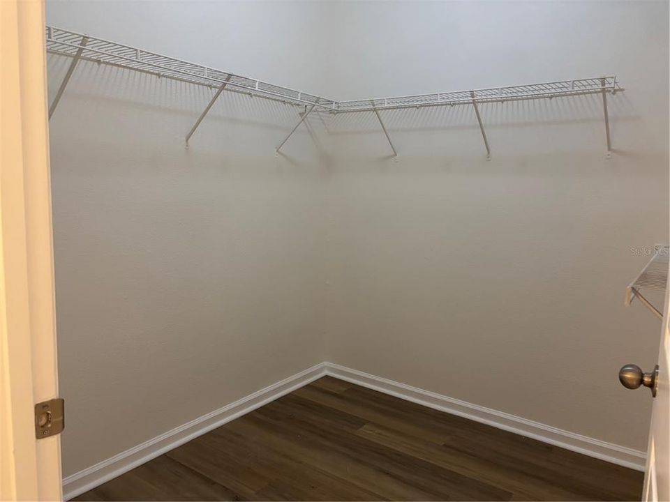 En Renta: $2,400 (2 camas, 2 baños, 1214 Pies cuadrados)