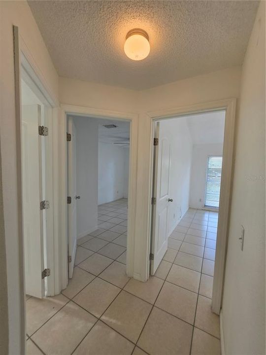 En Venta: $365,000 (4 camas, 2 baños, 1778 Pies cuadrados)