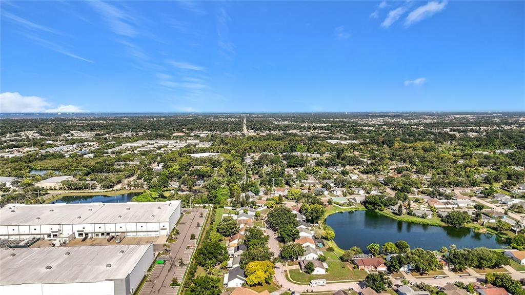 En Venta: $365,000 (4 camas, 2 baños, 1778 Pies cuadrados)
