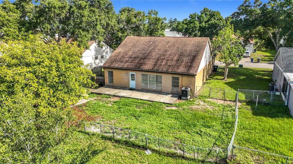 En Venta: $365,000 (4 camas, 2 baños, 1778 Pies cuadrados)