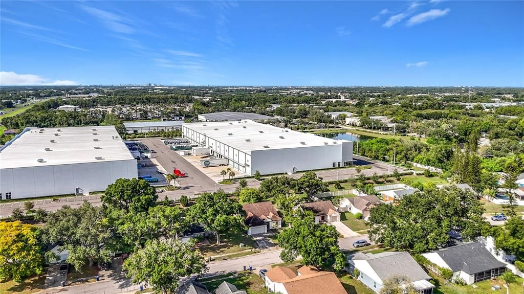 En Venta: $365,000 (4 camas, 2 baños, 1778 Pies cuadrados)