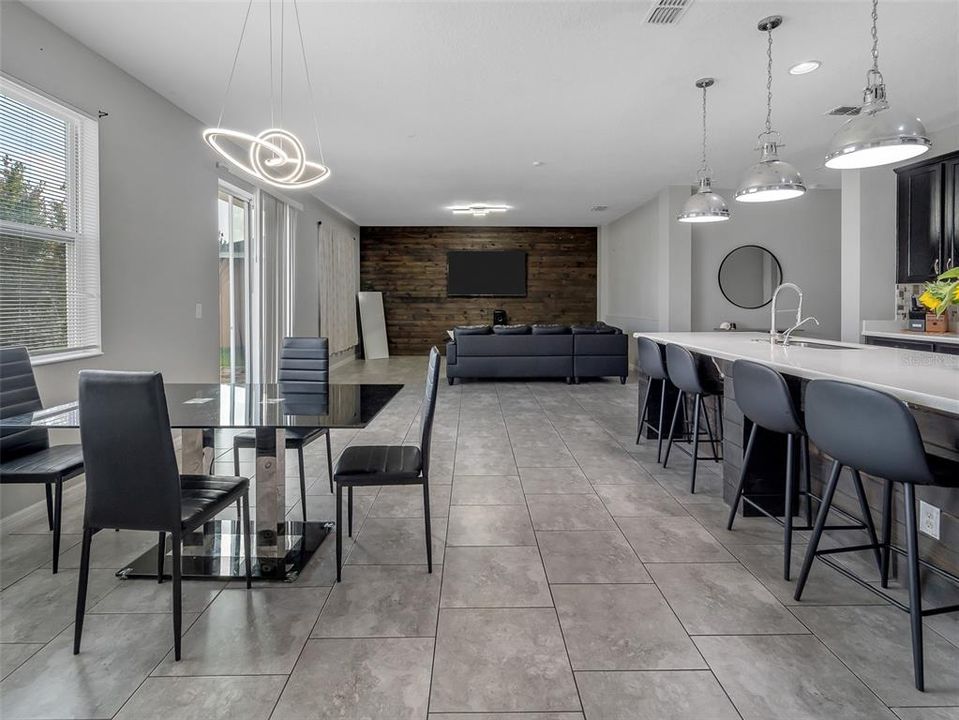 For Sale: $459,990 (5 beds, 3 baths, 2678 Square Feet)