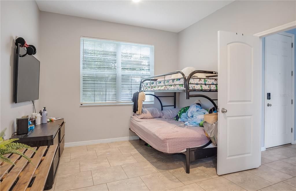For Sale: $459,990 (5 beds, 3 baths, 2678 Square Feet)
