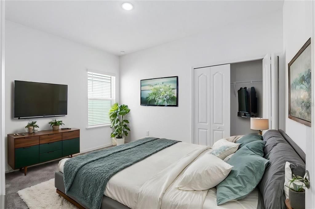 For Rent: $2,350 (3 beds, 2 baths, 1890 Square Feet)