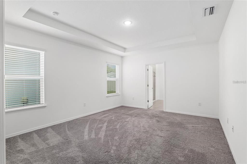 For Rent: $2,350 (3 beds, 2 baths, 1890 Square Feet)