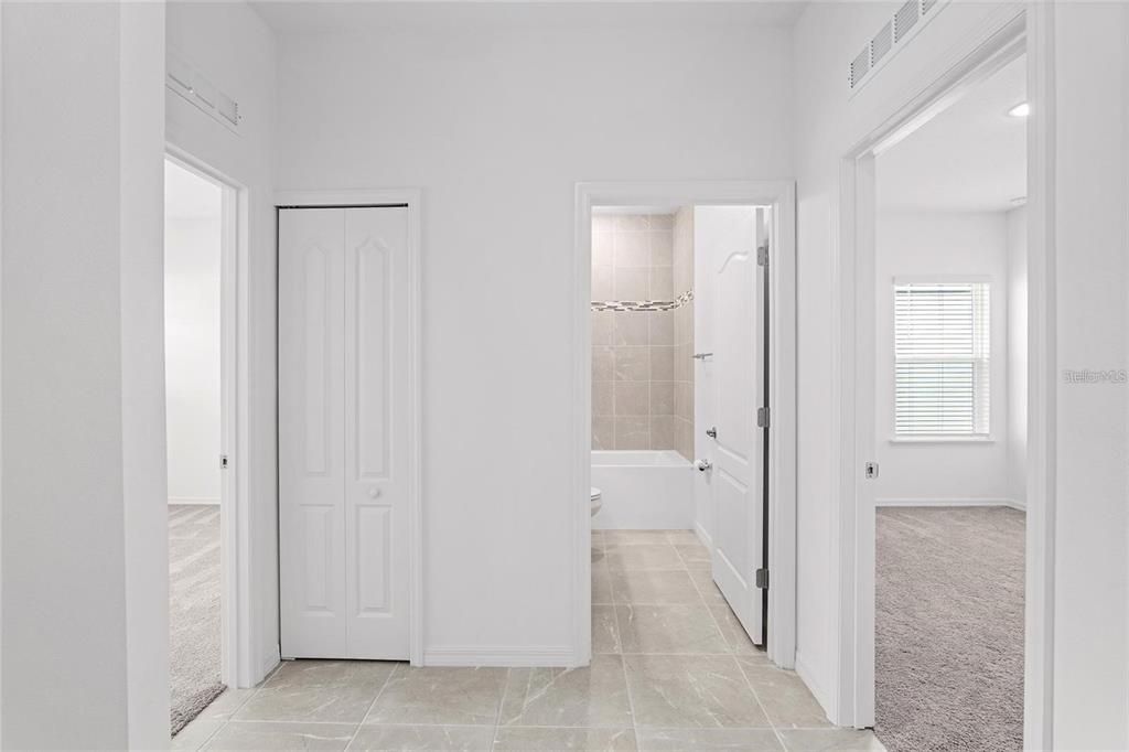 For Rent: $2,350 (3 beds, 2 baths, 1890 Square Feet)