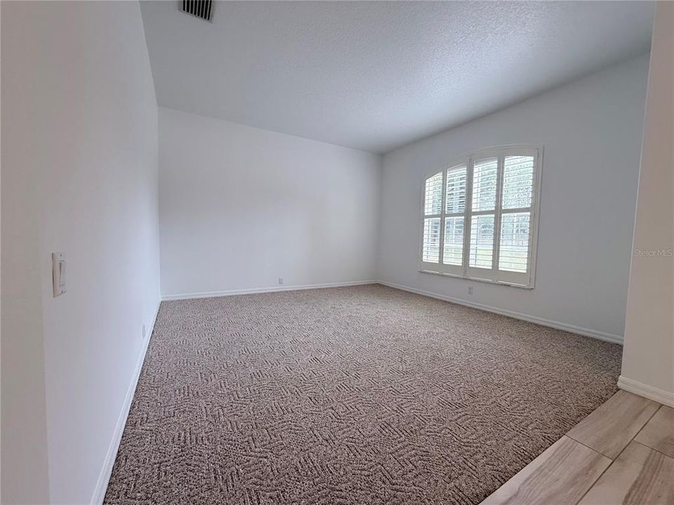 For Rent: $2,800 (4 beds, 3 baths, 2712 Square Feet)
