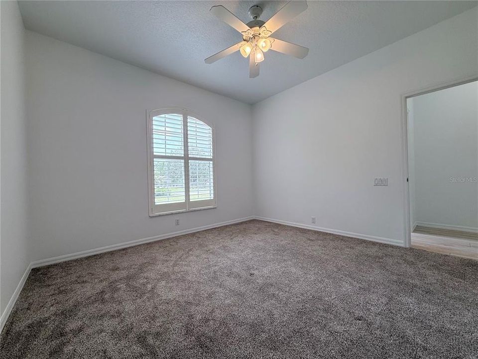For Rent: $2,800 (4 beds, 3 baths, 2712 Square Feet)