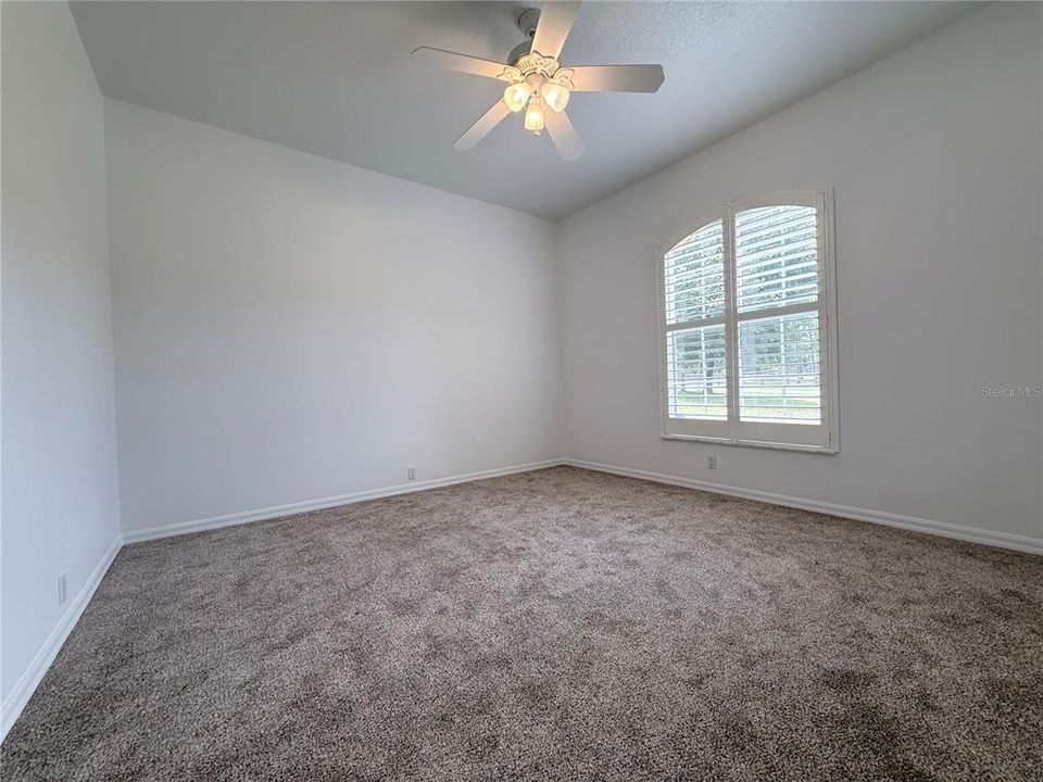 For Rent: $2,800 (4 beds, 3 baths, 2712 Square Feet)
